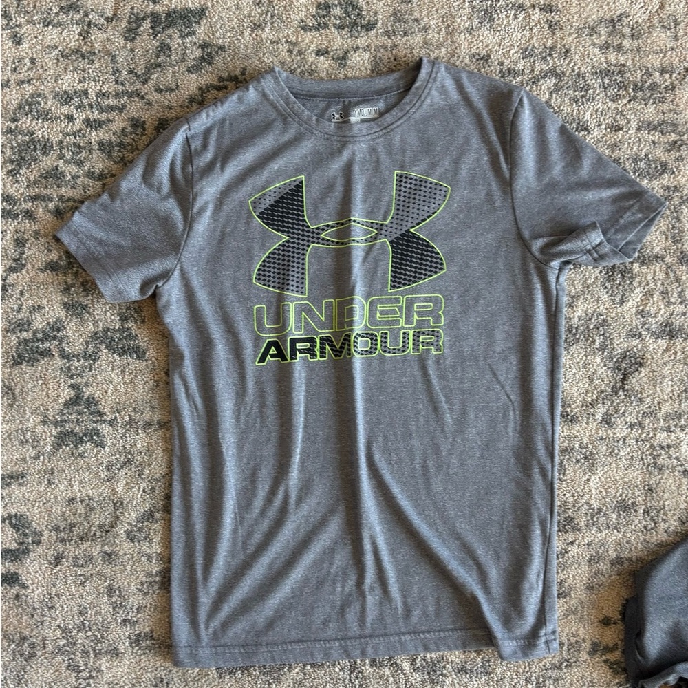Under Armour Gray T-shirt- kids
